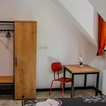 호스텔 Stanica Rowerowa W Zmigrodzie *